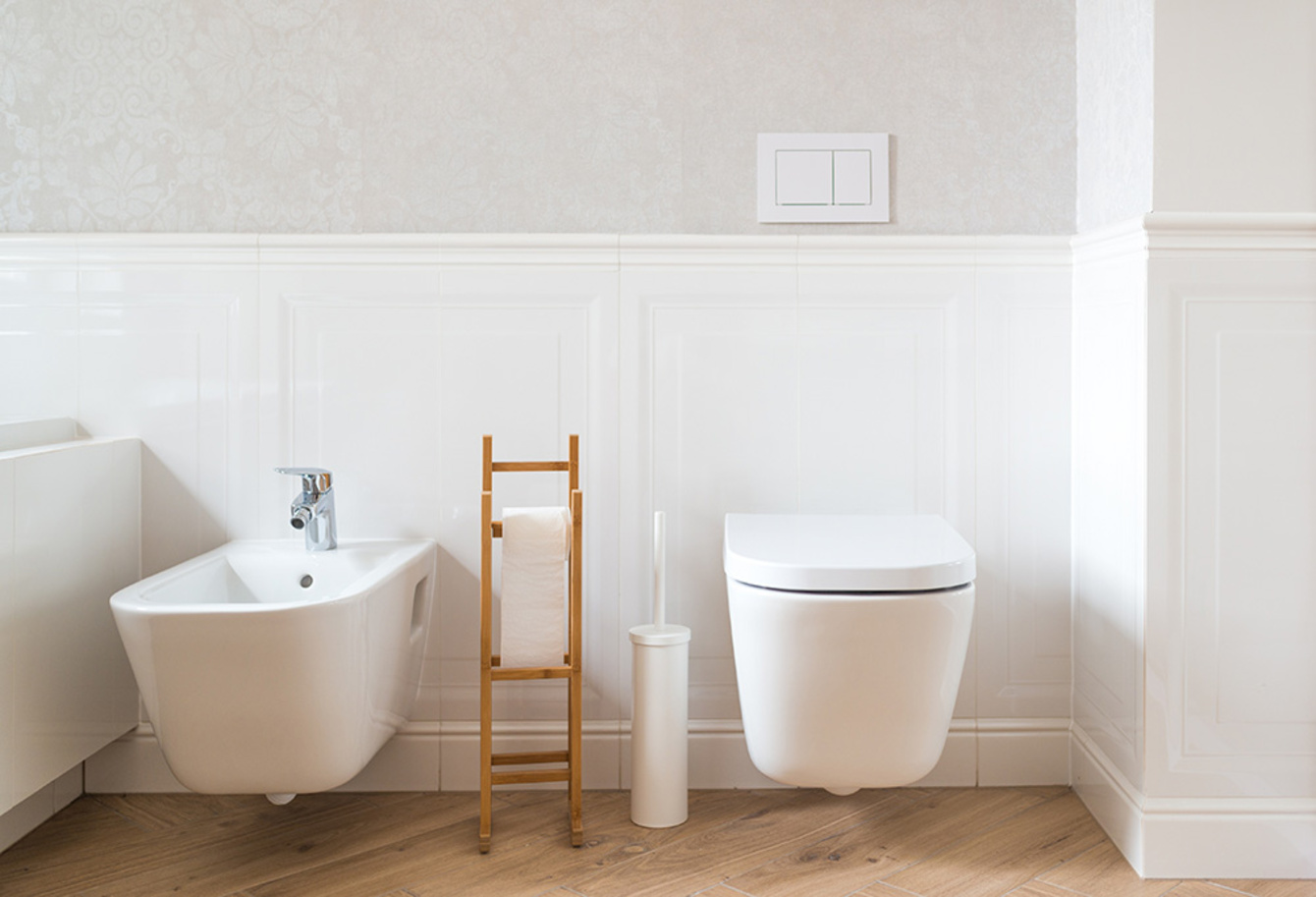 WC | Bidet | Urinal bei Muster Elektro in Musterstadt
